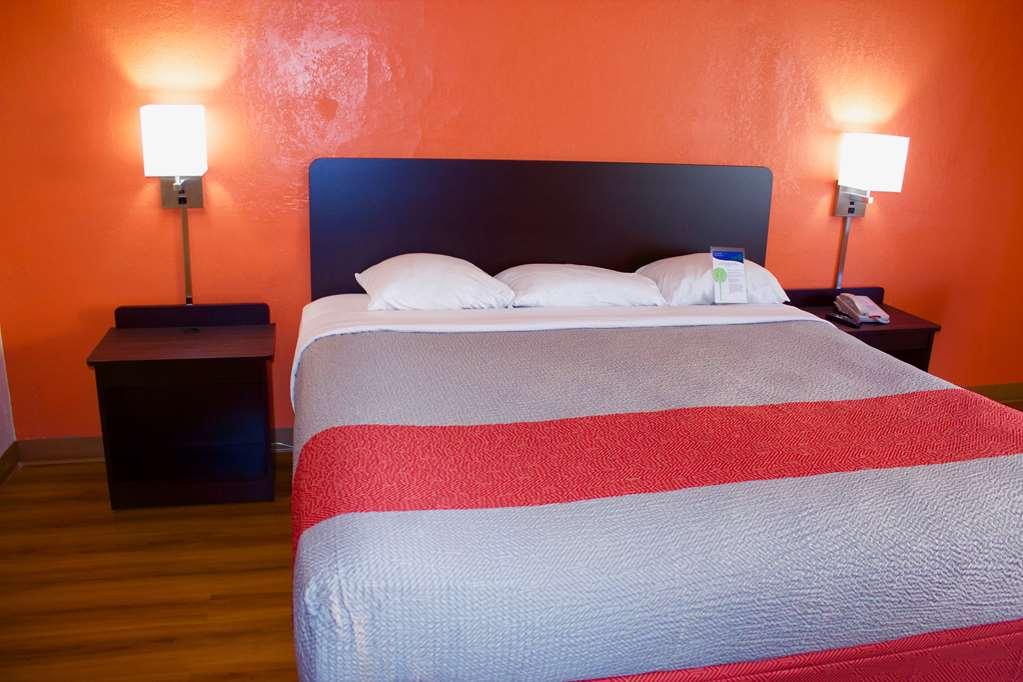 6-new Stanton, Pa Hotel 4*