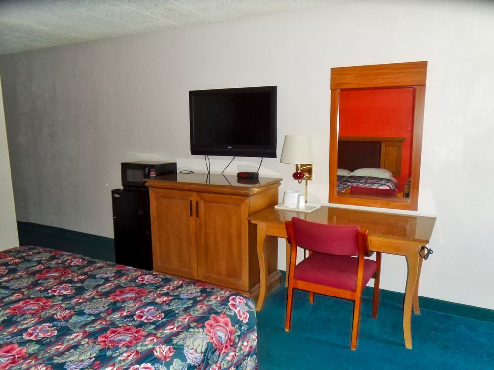 Hotel 6-new Stanton, Pa 4*